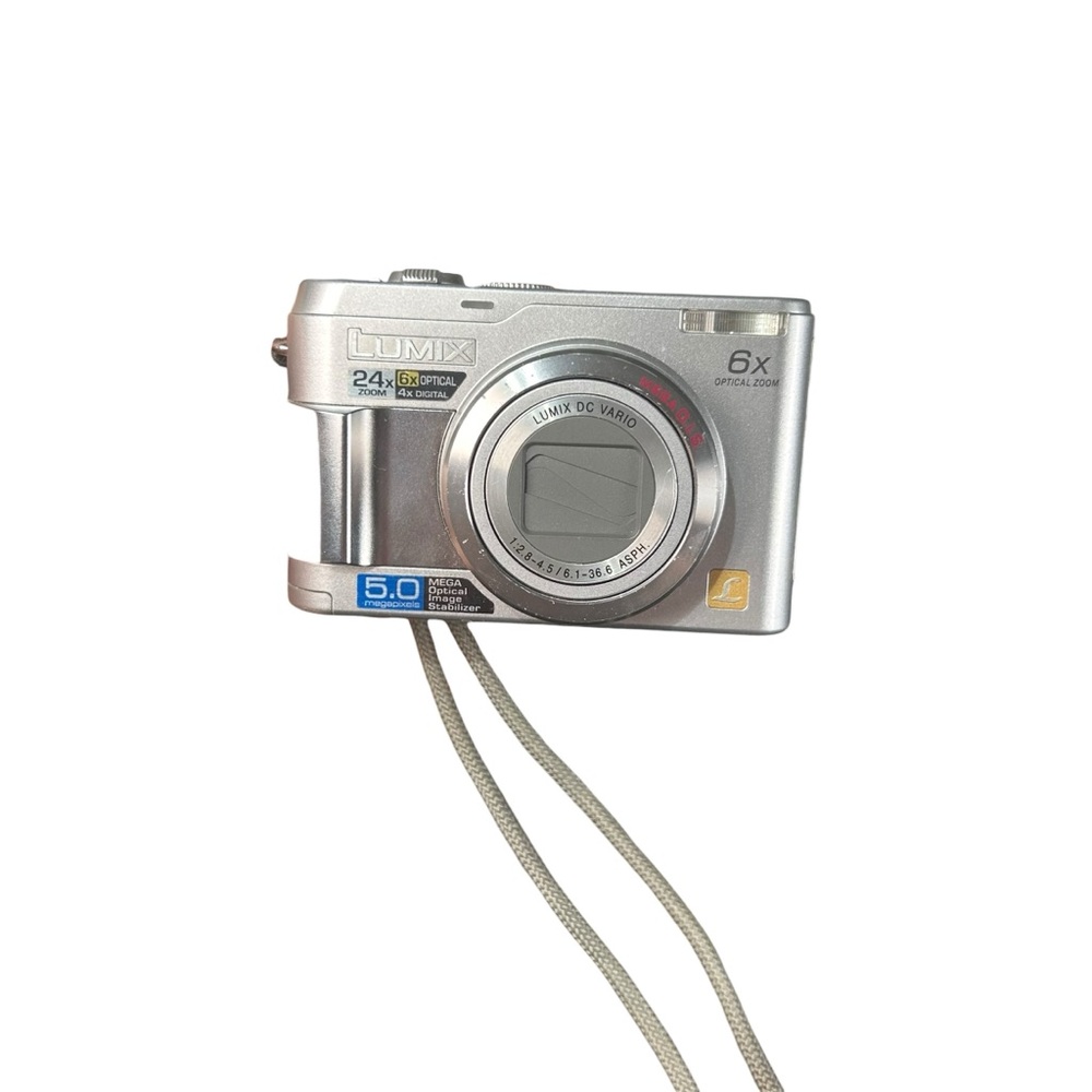 Panasonic Lumix DMC-LZ2 5MP Digital Camera 6x Zoom For Parts/Repair